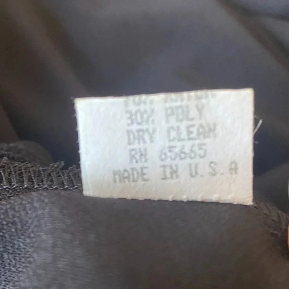 Staples Long Sleeve Stretchy Black Dress Scoop Neck Back Zipper - Picture 7 of 7